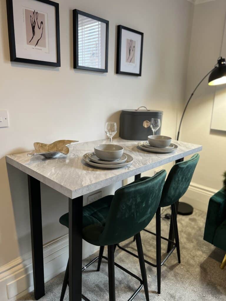 Coppergate Grimsby one bed dining table