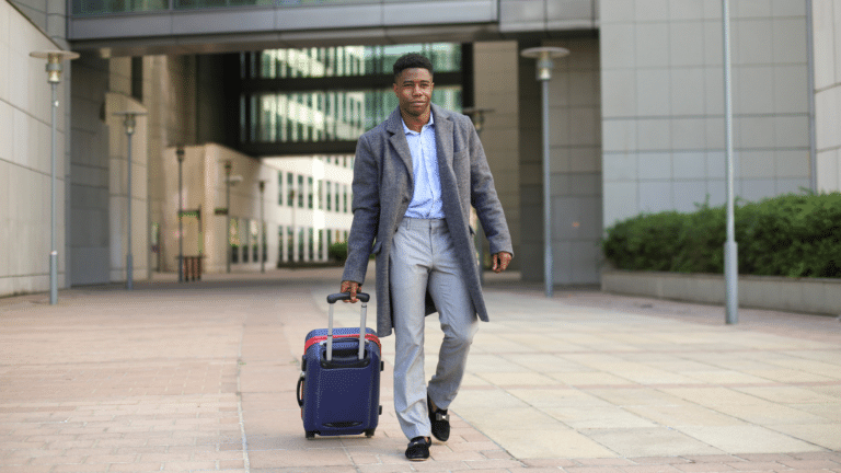Business travellers often choose serviced apartments vs hotel rooms for their corporate travel